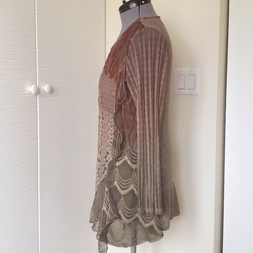 Adore Mixed Pattern Top Size L - image 2